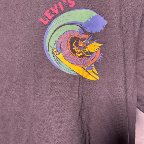 Levi's Dark Grey Graphic Tee with Dragon Design Mens XL - Picture 3 of 7